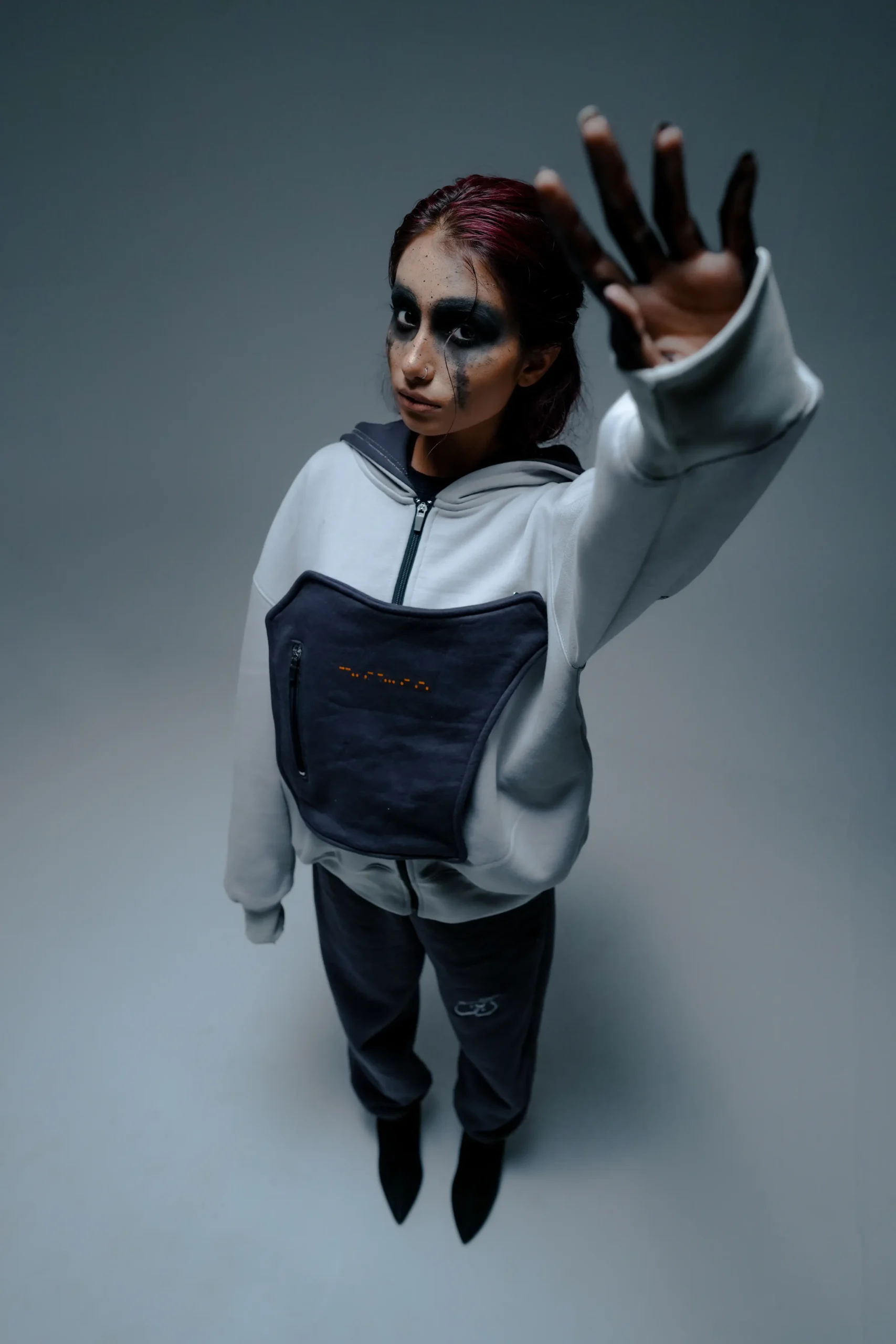 MOH08971 V2 Zipper - Image 1